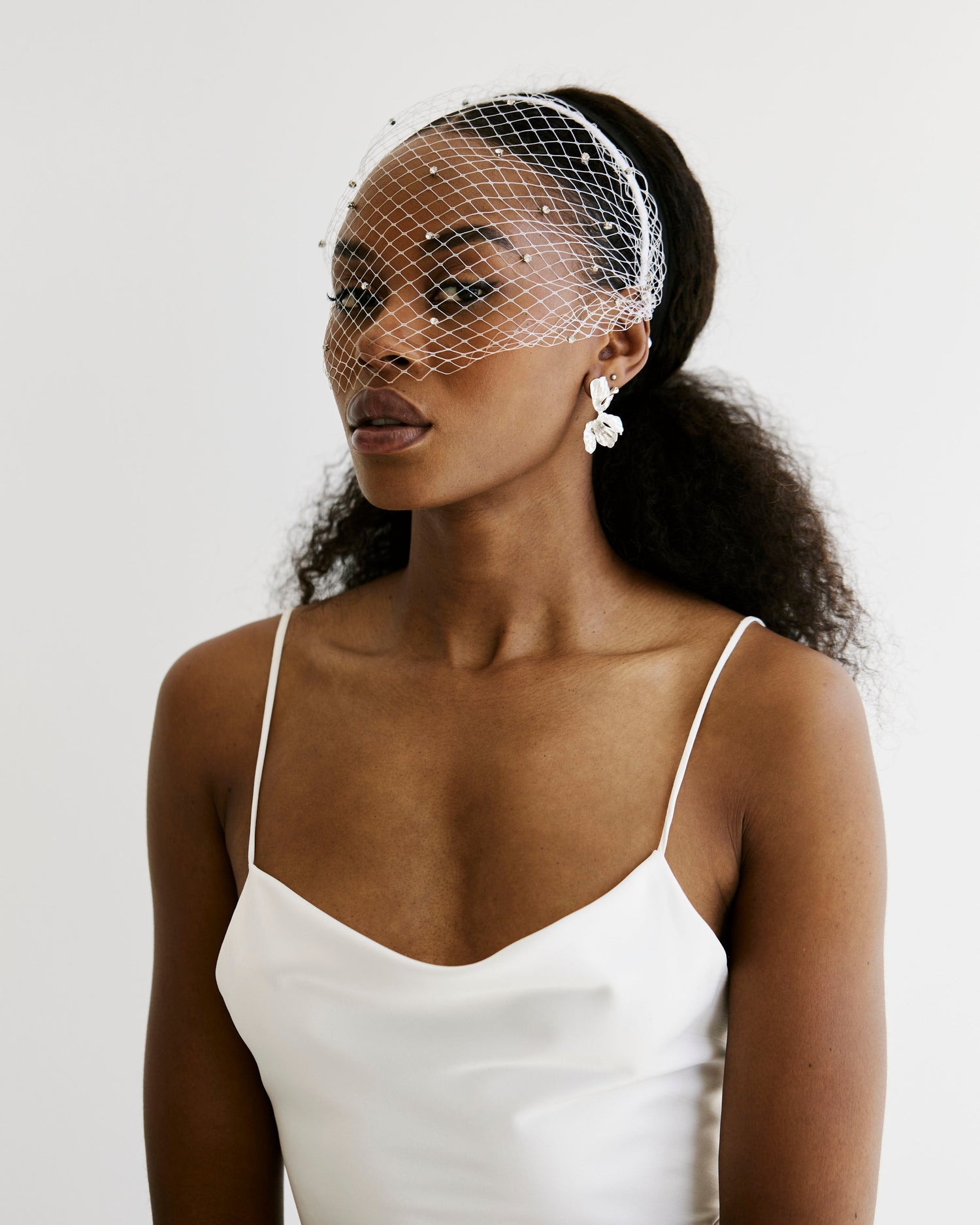 Veils & Headpieces