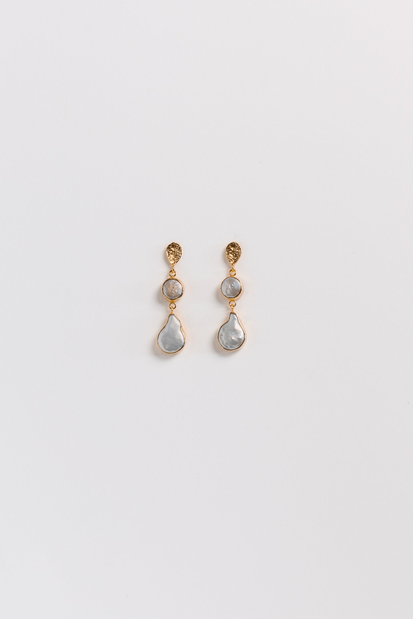 Altair Pearl Earrings Gold