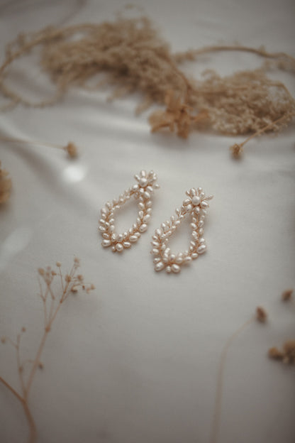 Banksia Pearl Cluster Earrings