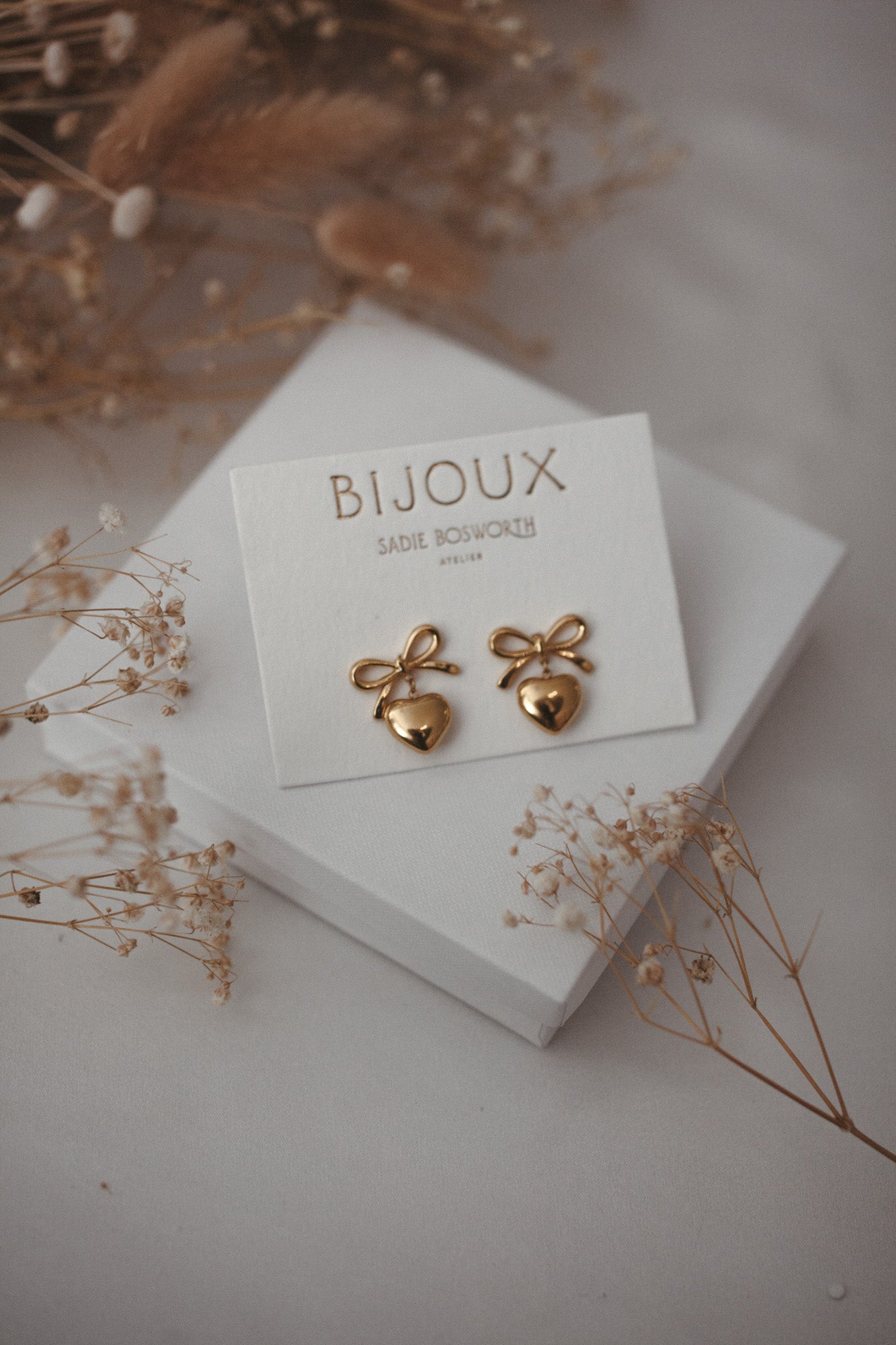 Dolce Gold Heart Earrings
