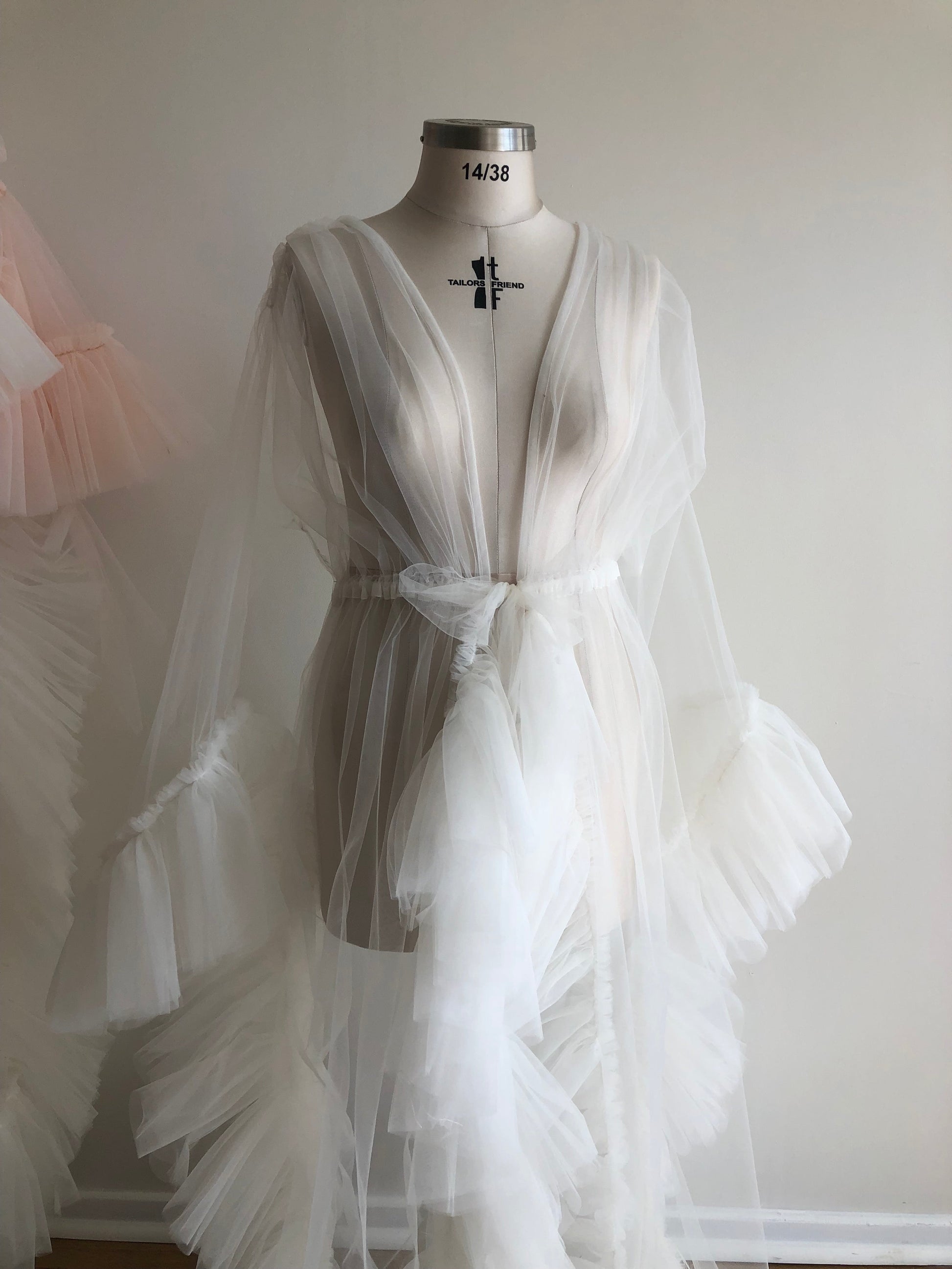 Ivory Tulle Robe Curve | Gown | Sadie Bosworth Atelier