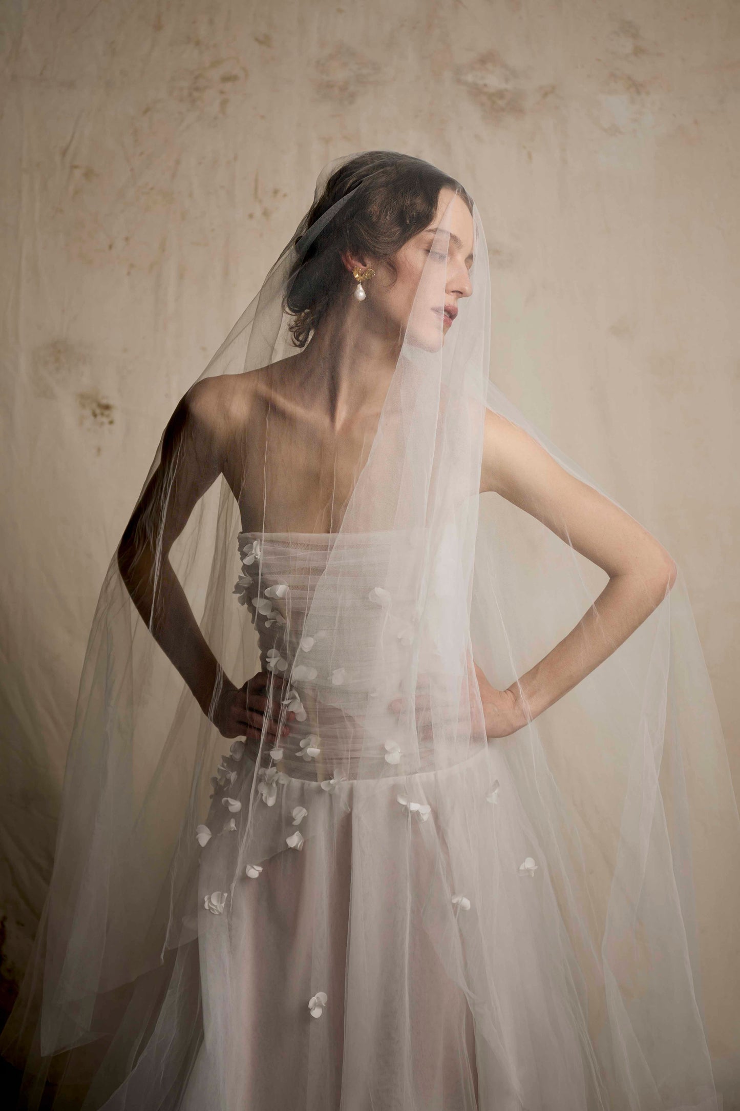 Borealis Two Tier Raw Edge Veil