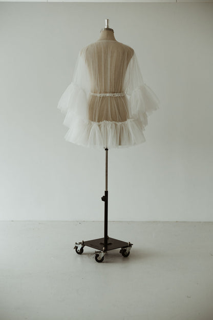 Off White Tulle Robe Mini Curve | Gown | Sadie Bosworth Atelier